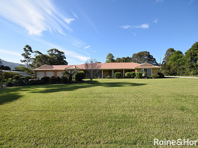 20 Tartarian Crescent, Bomaderry, NSW 2541 Property Details