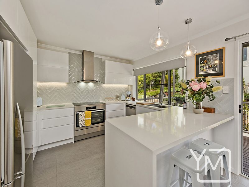 6/37 Arthur Street, Caloundra, Qld 4551 Property Details