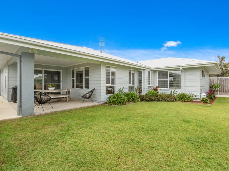 24 Lobelia Crescent, Casuarina, NSW 2487 House for Sale realestate