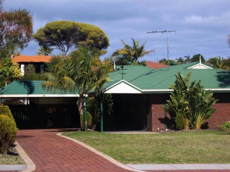 62 Cook Ave, Hillarys, WA 6025 Property Details