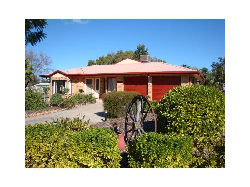 Property 105069728, Emerald, Qld 4720 Property Details