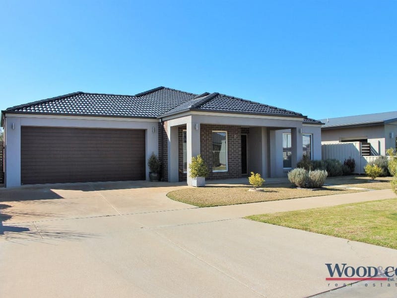 8 Dundas Lane Swan Hill Vic 3585 Realestate au