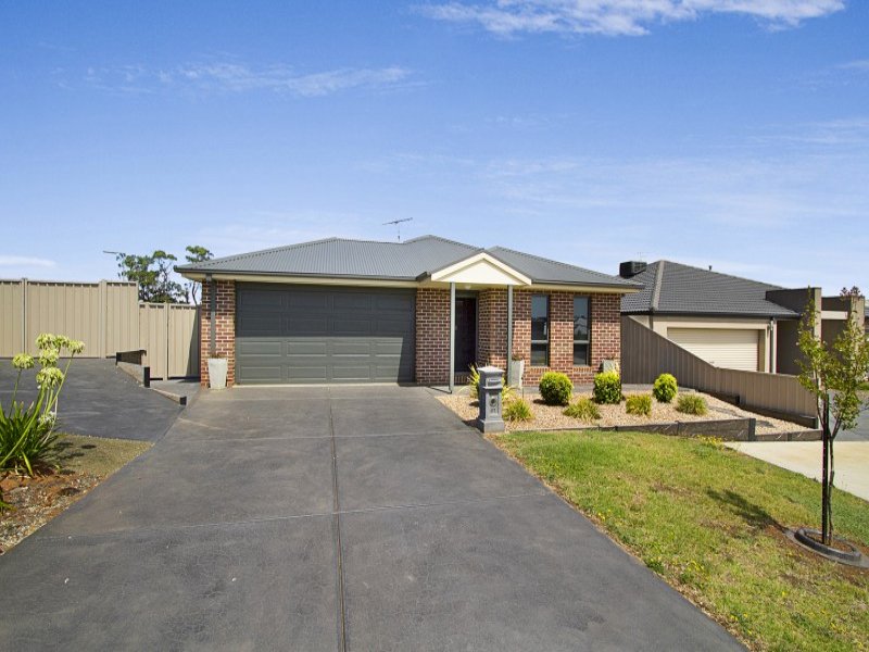 61 Kulin Drive, Kilmore, VIC 3764