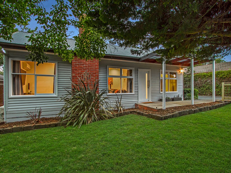 11 Elsie Grove, Mount Evelyn, Vic 3796 House for Sale