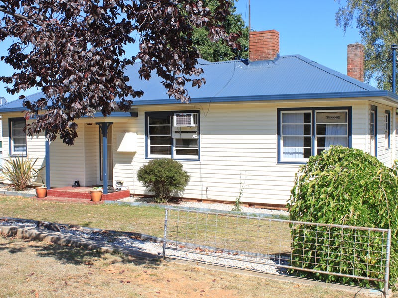 99 Winton Street, Tumbarumba, NSW 2653