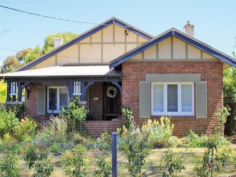 52 Casey Street, Orange, NSW 2800 Property Details