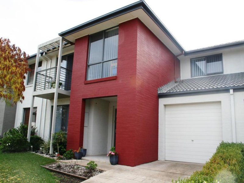 25 Whitfield Parade, Hammondville, NSW 2170 Property Details