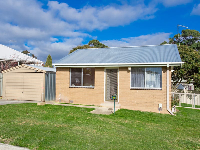 1/51 Haines Street, Creswick, Vic 3363 Property Details