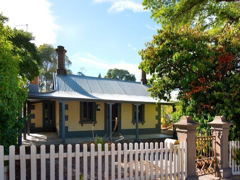 127 Johnstone Street, Castlemaine, Vic 3450 Property Details