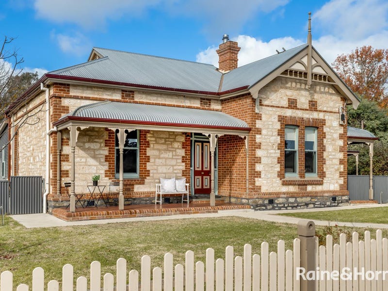 240 Onkaparinga Valley Road, Oakbank, SA 5243 Property Details