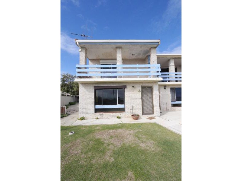 36 Halls Head Parade, Halls Head, WA 6210