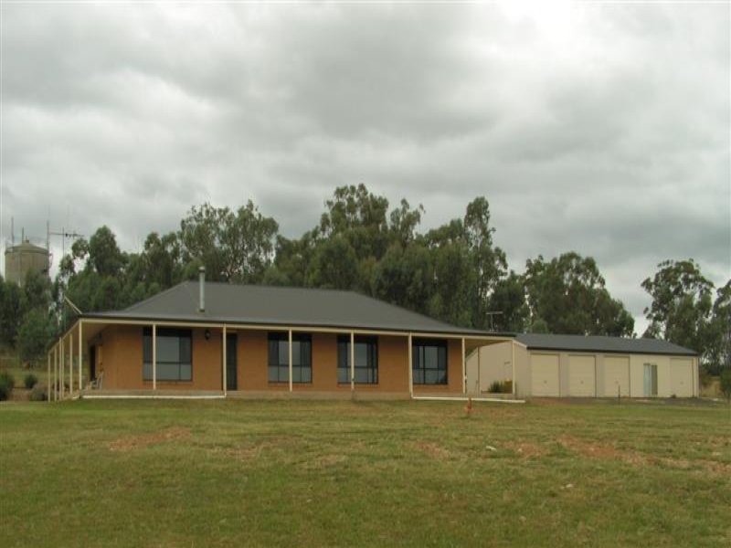 80 Fitzroy Street, Geurie, NSW 2818 Property Details