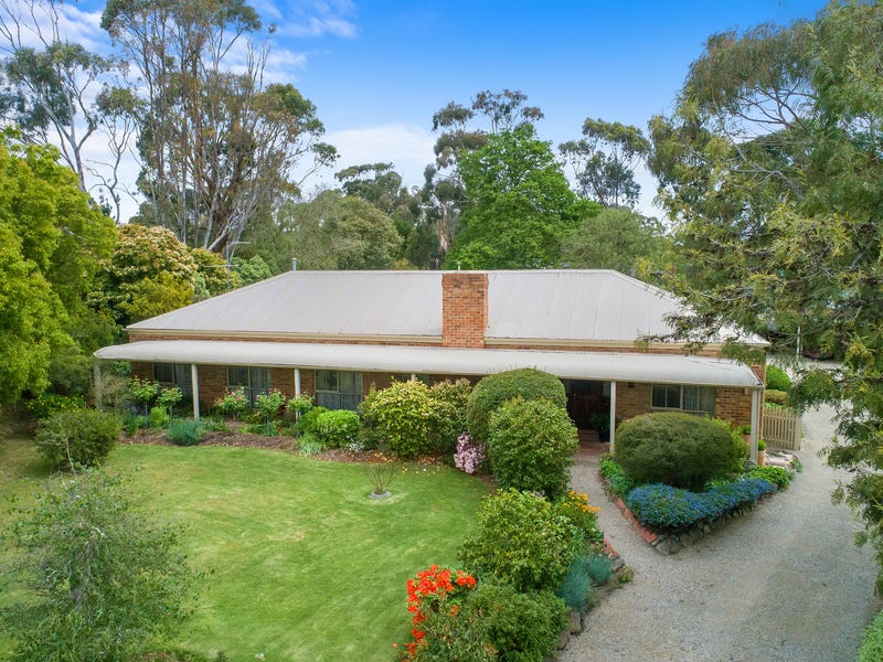 3 Cedar Court, Gisborne, Vic 3437 Property Details