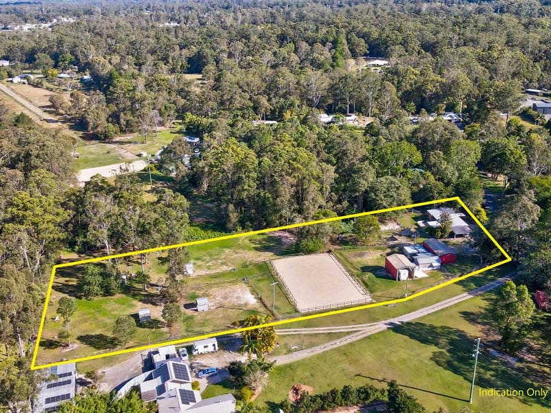 14 Court, Landsborough, QLD 4550