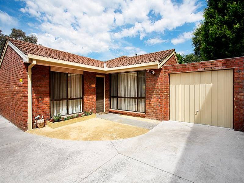 2/349 Rossmoyne St, Thornbury, Vic 3071 Property Details