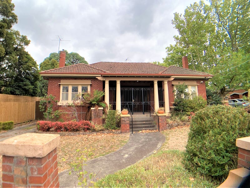 15 Fernhurst Grove, Kew, VIC 3101