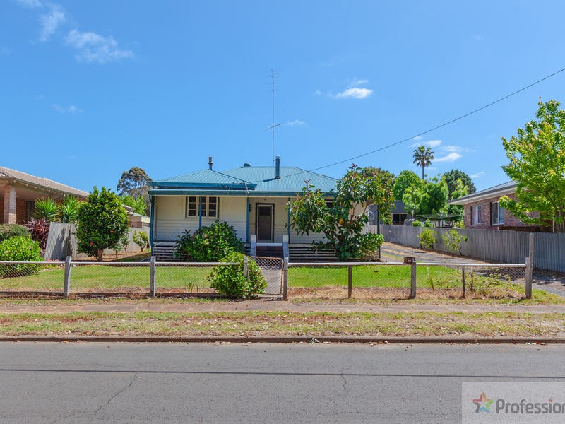30 Lock Street, Manjimup, WA 6258 Property Details