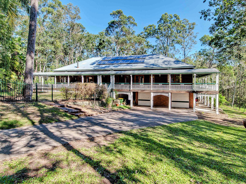 106 Hayes Avenue, Camira, Qld 4300 Property Details