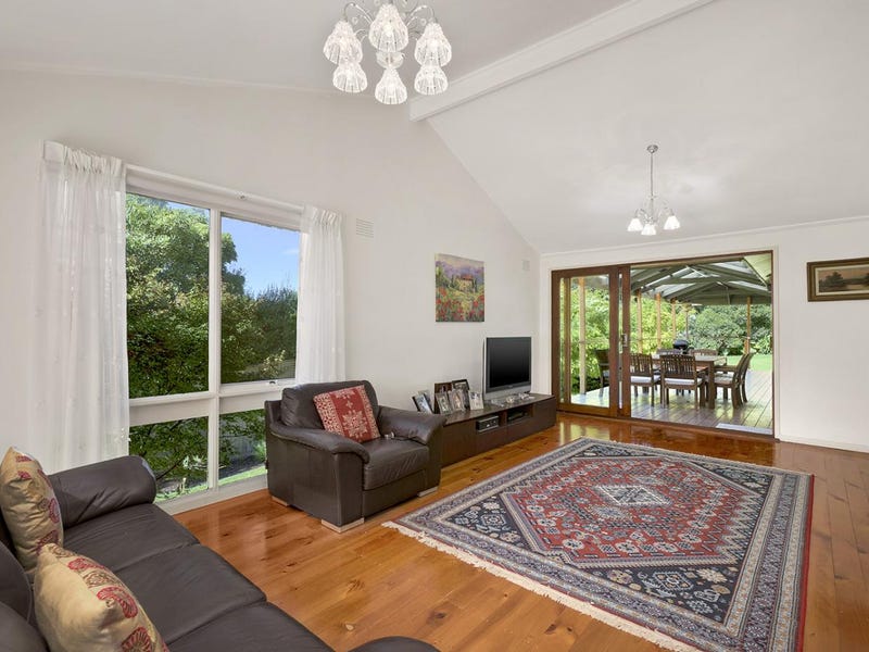 12 Ocean Grove, Mount Eliza, VIC 3930
