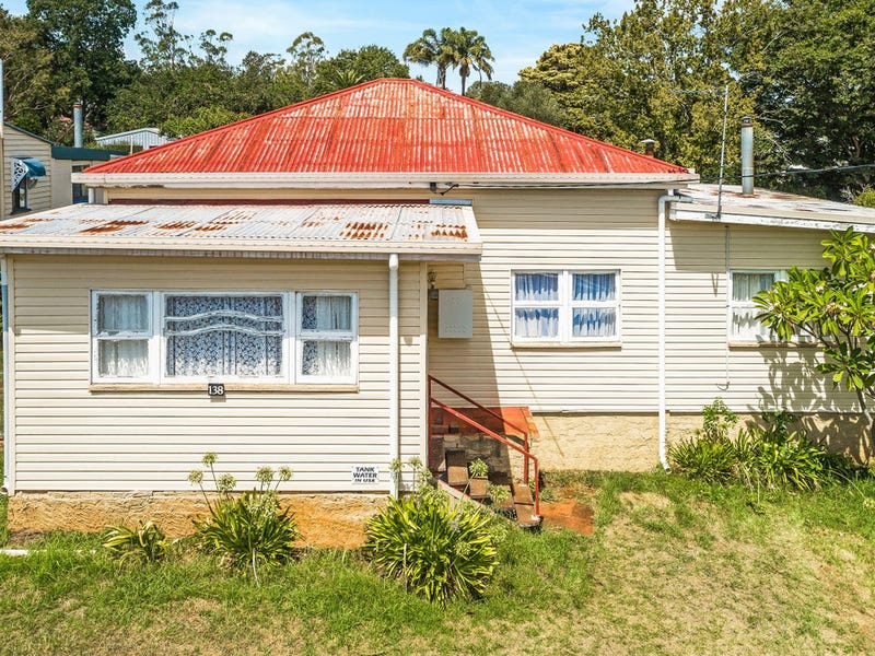 138 Stuart Street Mount Lofty Qld 4350