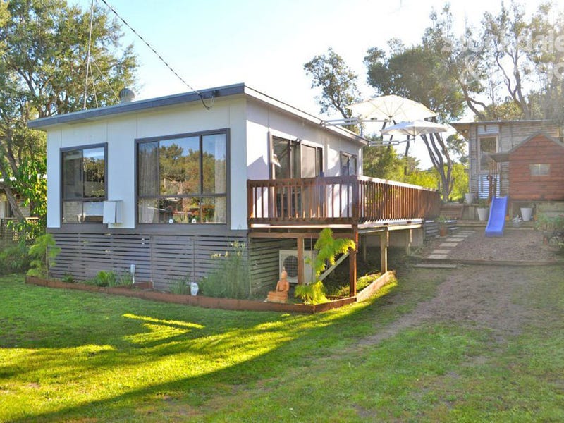 174 Surf Parade, Inverloch, Vic 3996 Property Details