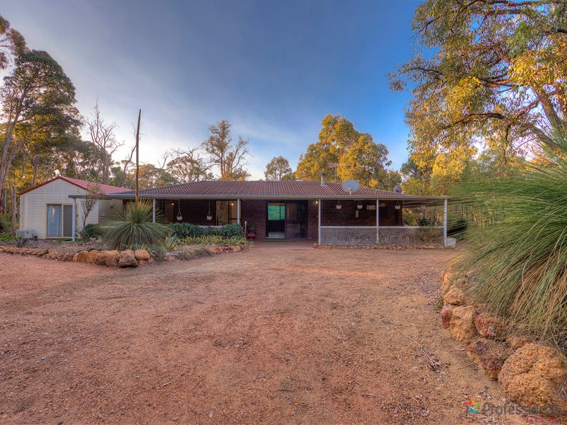 1350 Warrigal Way, Chidlow, WA 6556 Property Details