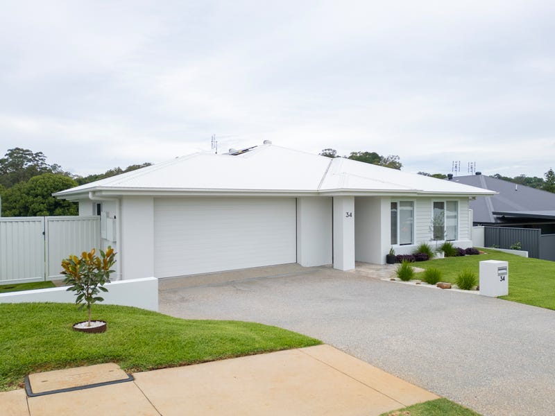 34 Hidden Valley Circuit, Chilcotts Grass, NSW 2480