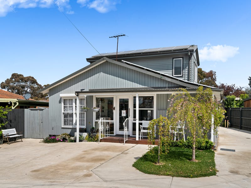 17 Melba Avenue, Sunbury, VIC 3429