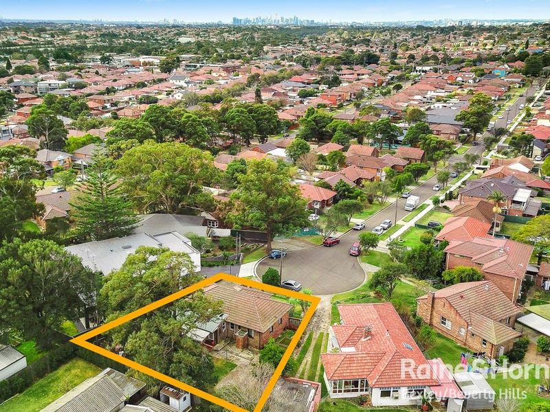 43 Simmons Road, Kingsgrove, NSW 2208