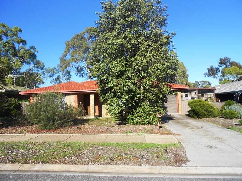 12 Ironbark Avenue, Craigmore, SA 5114