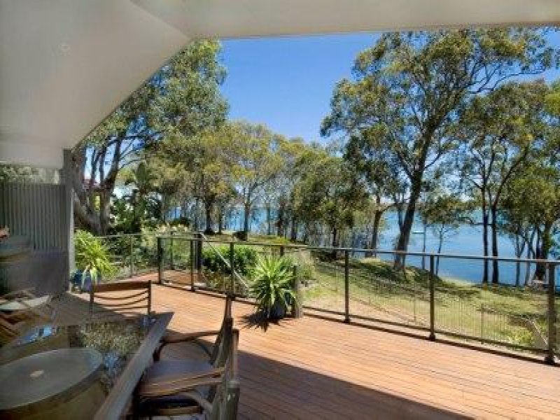 4 Bulgonia Road, Brightwaters, NSW 2264 Property Details