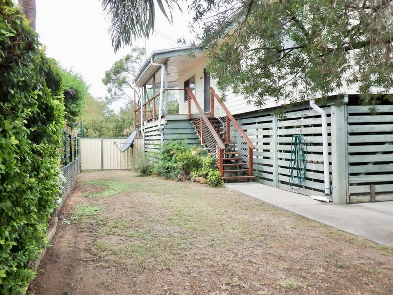 39 BROCK CRESCENT, Dysart, Qld 4745 House for Sale