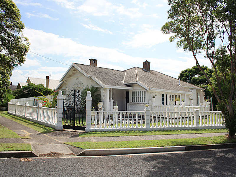 73 Gordon Avenue, Hamilton South, NSW 2303