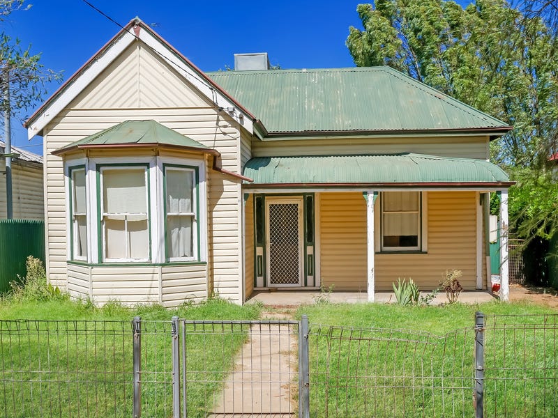 10 Narradhun Street, Whitton, NSW 2705 - Property Details