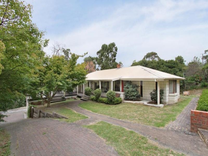 65 Charles Road, Lilydale, VIC 3140