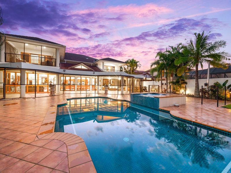 3179 Riverleigh Drive, Hope Island, QLD 4212