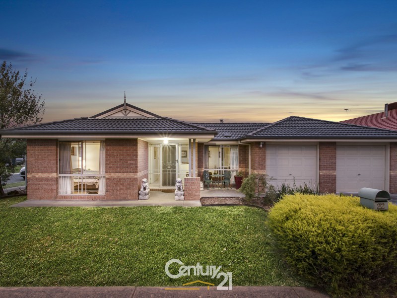 22 Blackwood Drive, Pakenham, Vic 3810 Property Details
