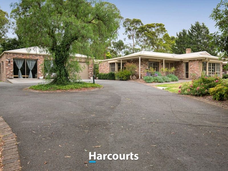 111 Buchanan Road, Berwick, VIC 3806