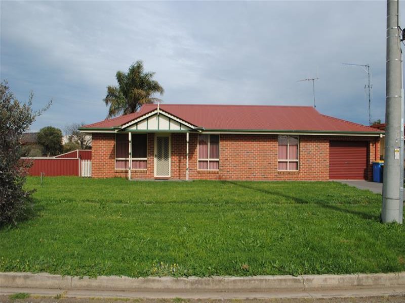 1/15 Duffield Street, Yarrawonga, Vic 3730 Property Details