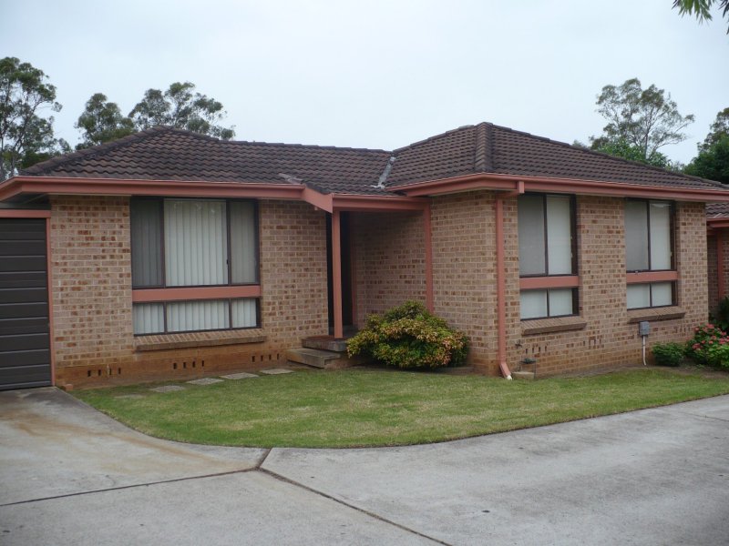 3/65 Fuchsia Cres, Macquarie Fields, NSW 2564