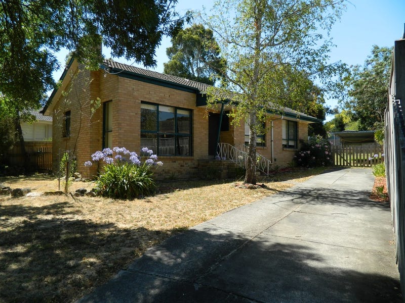9 Lucerne Street Vermont Vic 3133 Realestate Com Au