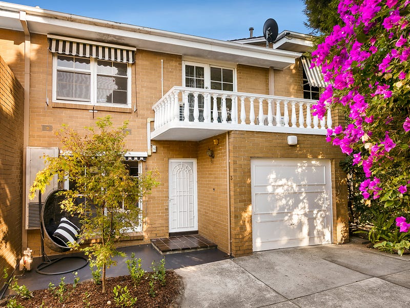3/242 Woodland Street, Strathmore, Vic 3041 Property Details