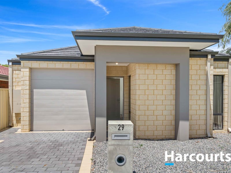 29 Ferris Way, Spearwood, WA 6163 Property Details