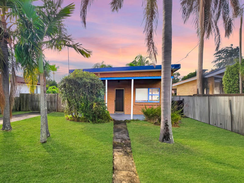 29 Delia Avenue, Budgewoi, NSW 2262 House for Sale