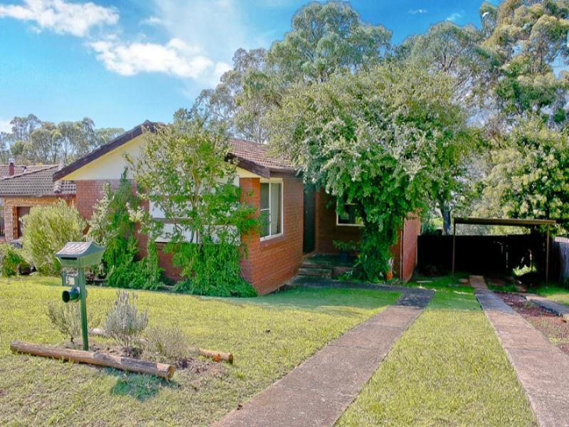 51 Lillyvicks Crescent, Ambarvale, NSW 2560 Property Details
