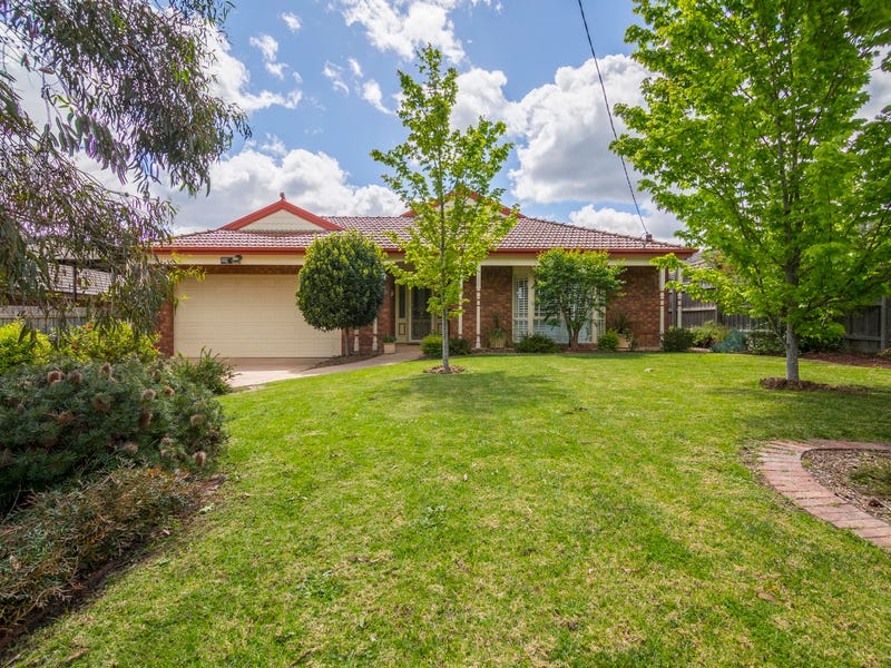 22 Smith Street, Healesville, Vic 3777 Property Details