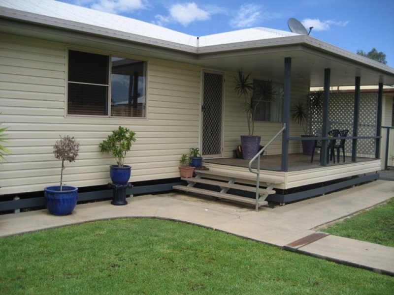 8 Derry Street,, Roma, Qld 4455 Property Details