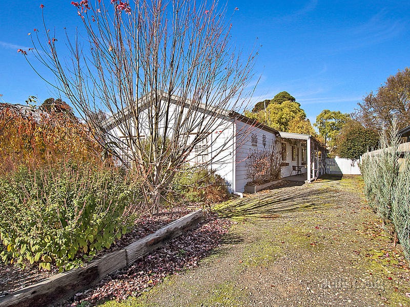 35 Victoria Street, Trentham, Vic 3458 Property Details