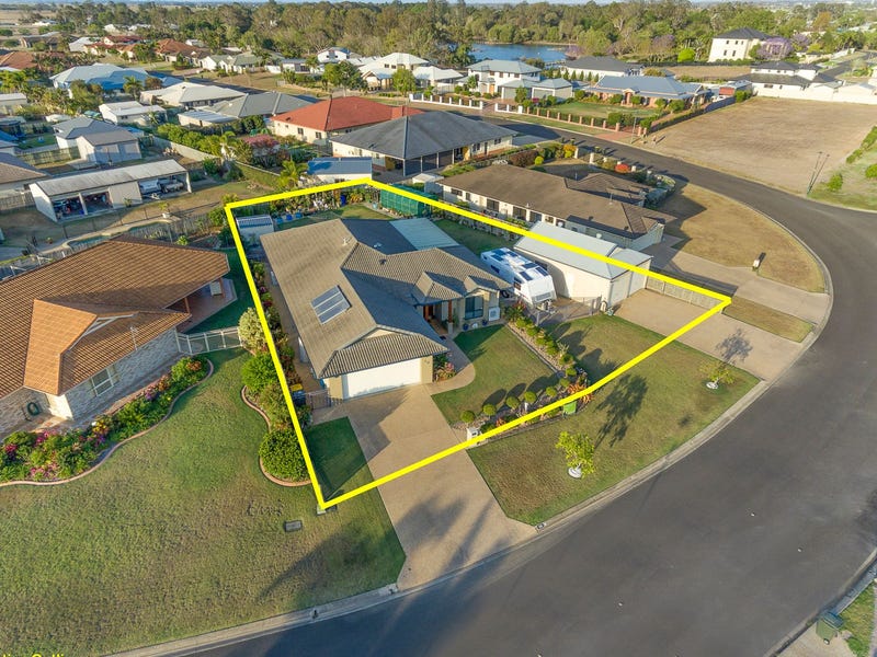 30 Lakeview Drive, Bundaberg North, QLD 4670