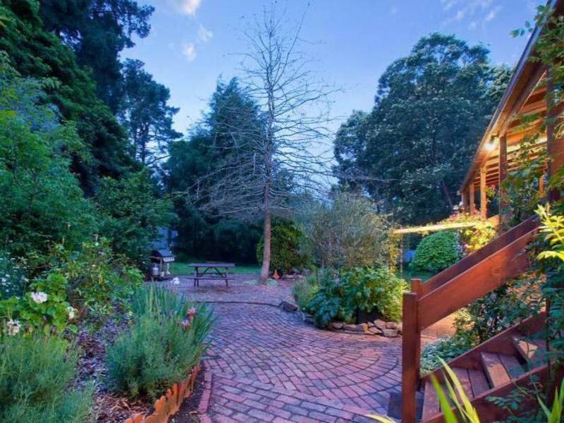 10 Buckley Street, Balnarring, Vic 3926 Property Details